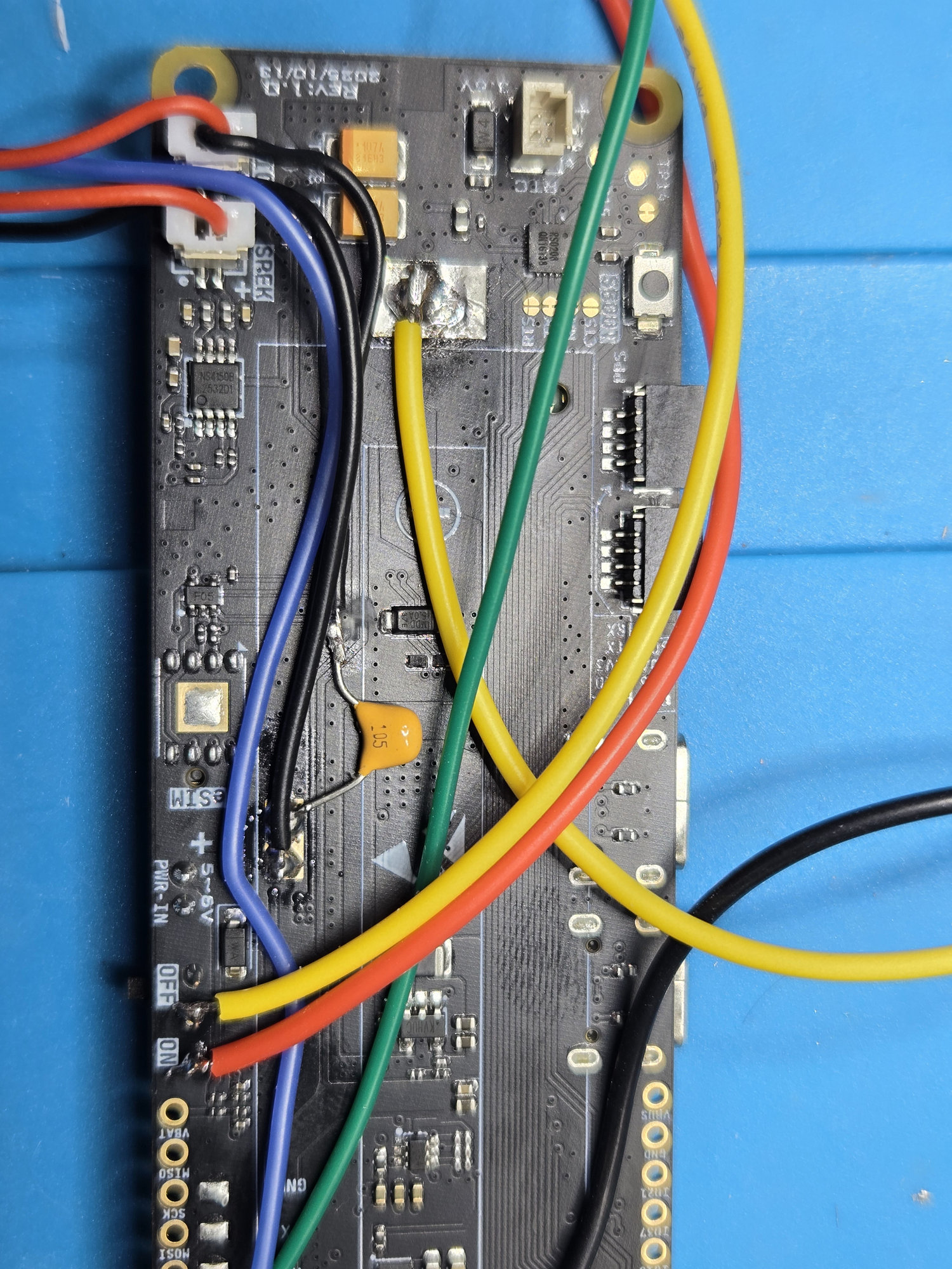Installed SPEK and MIC connectors, common lead, tone lead and MIC reference capacitor